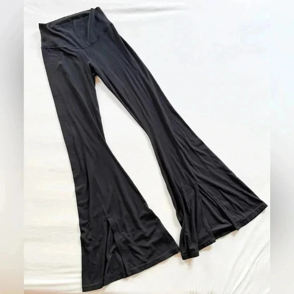 Aerie Flare Leggings size M